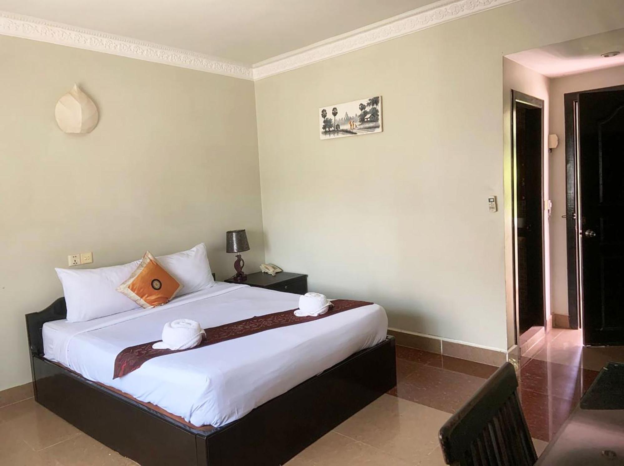 Central Night Hotel Siem Reap Luaran gambar