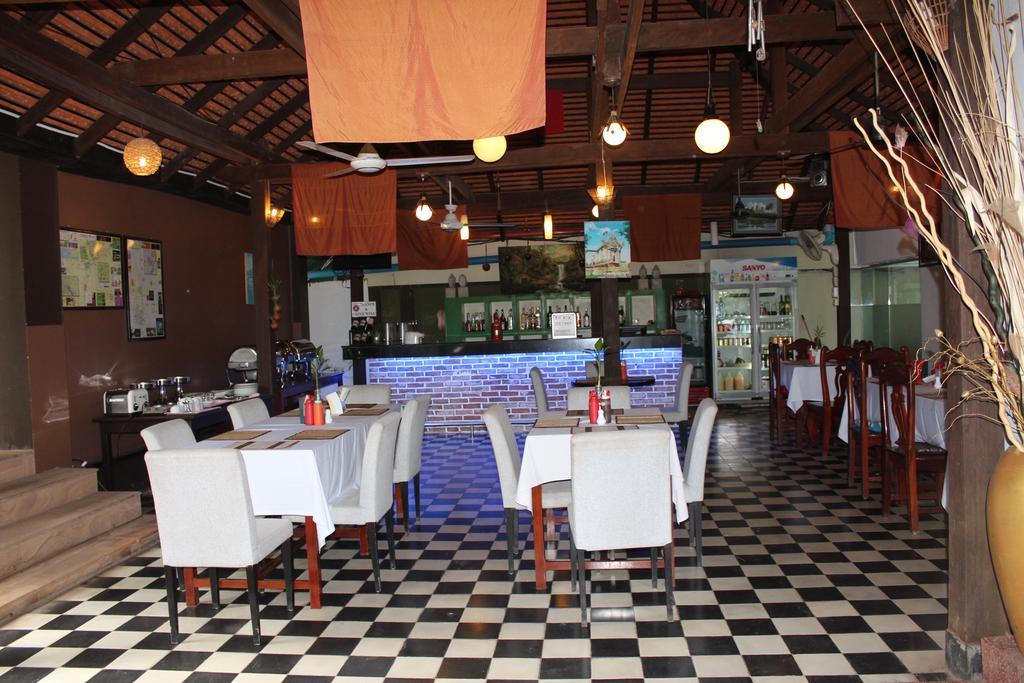 Central Night Hotel Siem Reap Luaran gambar