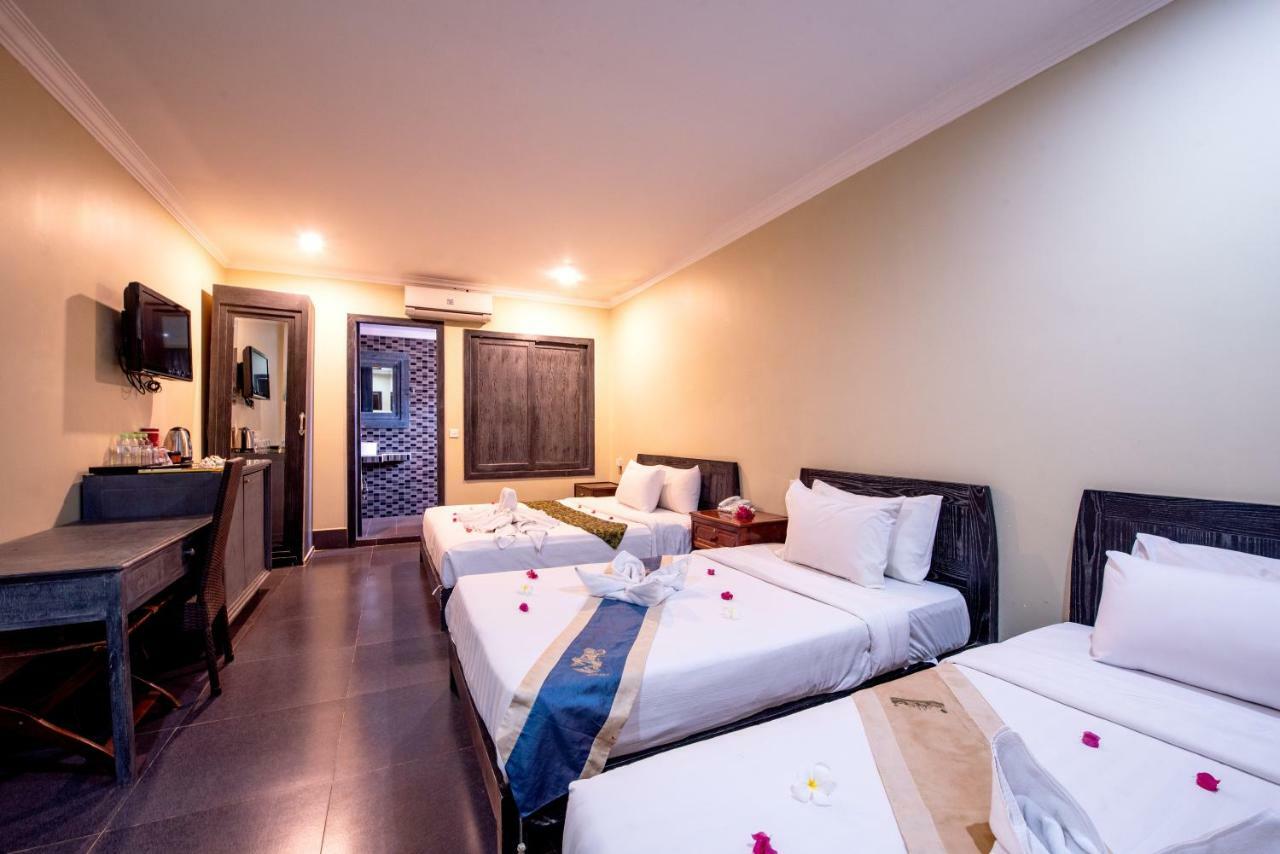 Central Night Hotel Siem Reap Luaran gambar