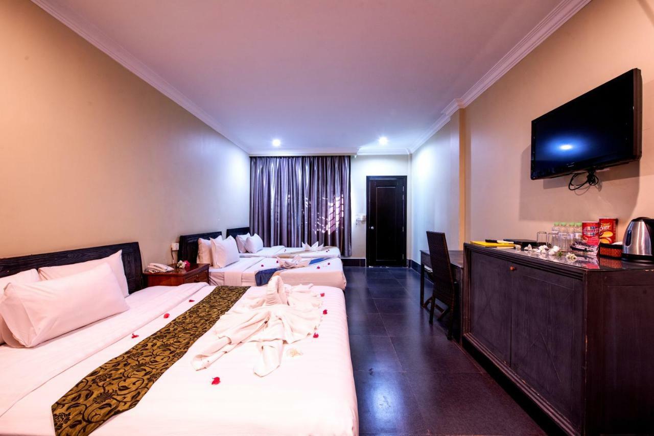 Central Night Hotel Siem Reap Luaran gambar