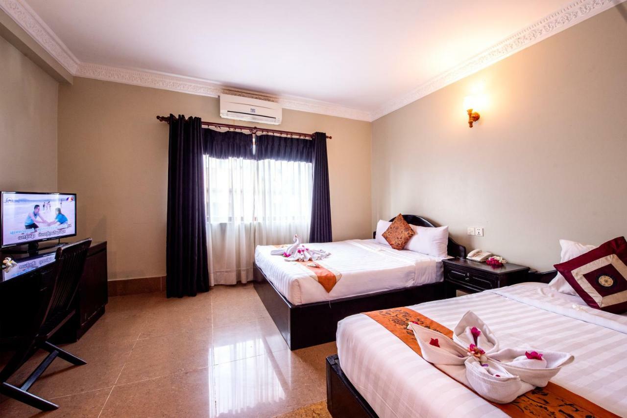 Central Night Hotel Siem Reap Luaran gambar